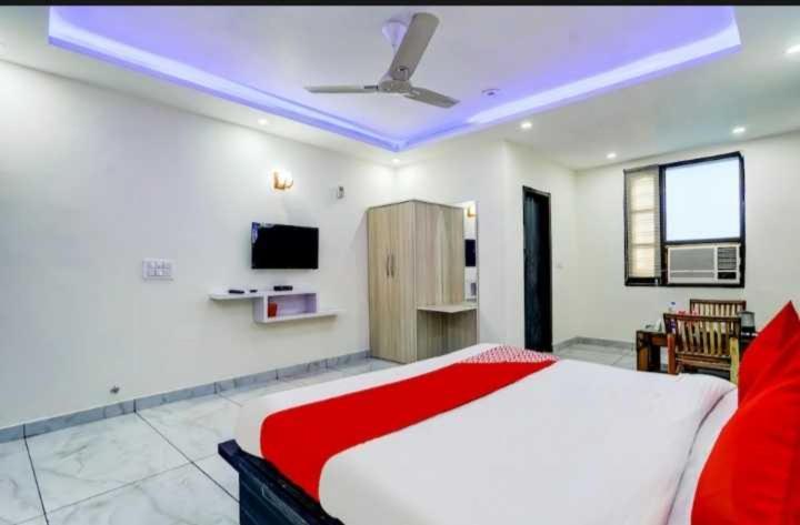 Hotel O Seventy Stay In Sohāna Екстериор снимка