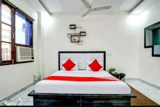 Hotel O Seventy Stay In Sohāna Екстериор снимка